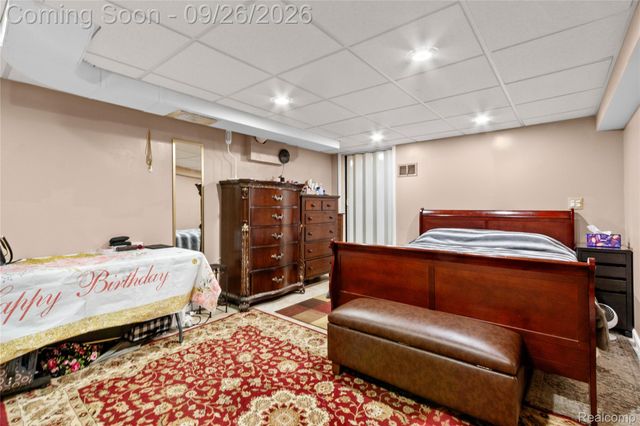 36319 Travis Drive, Sterling Heights, MI 48312