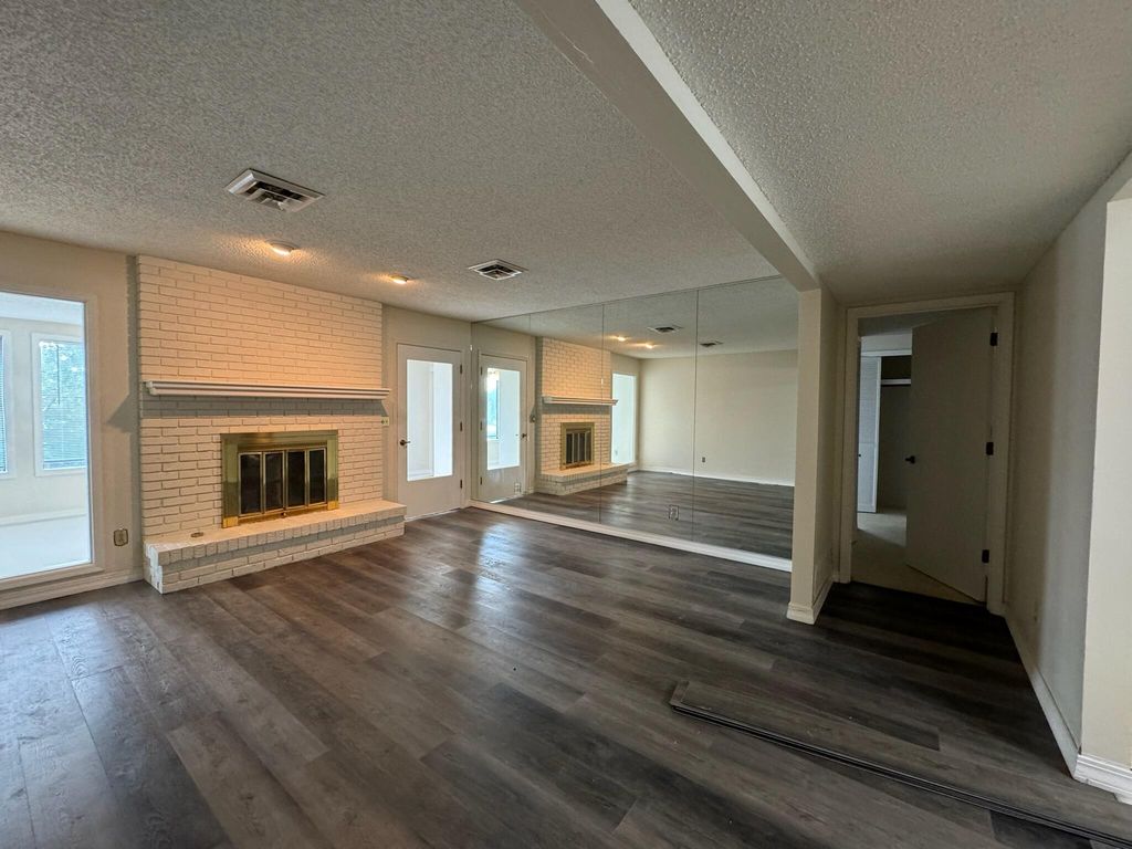 4 Port Holiday Drive, - Unit D -, Kimberling City, MO 65686