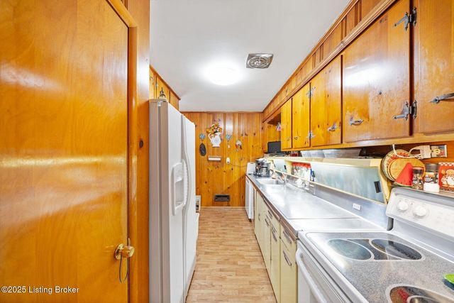 3019 Mcmahan Blvd, Louisville, KY 40220