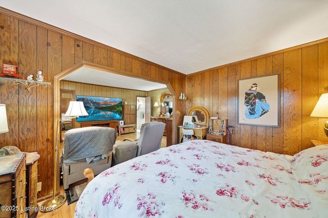 3019 Mcmahan Blvd, Louisville, KY 40220