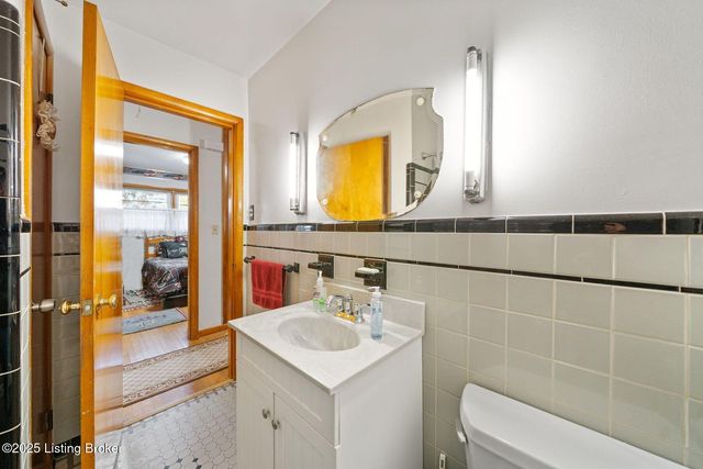 3019 Mcmahan Blvd, Louisville, KY 40220