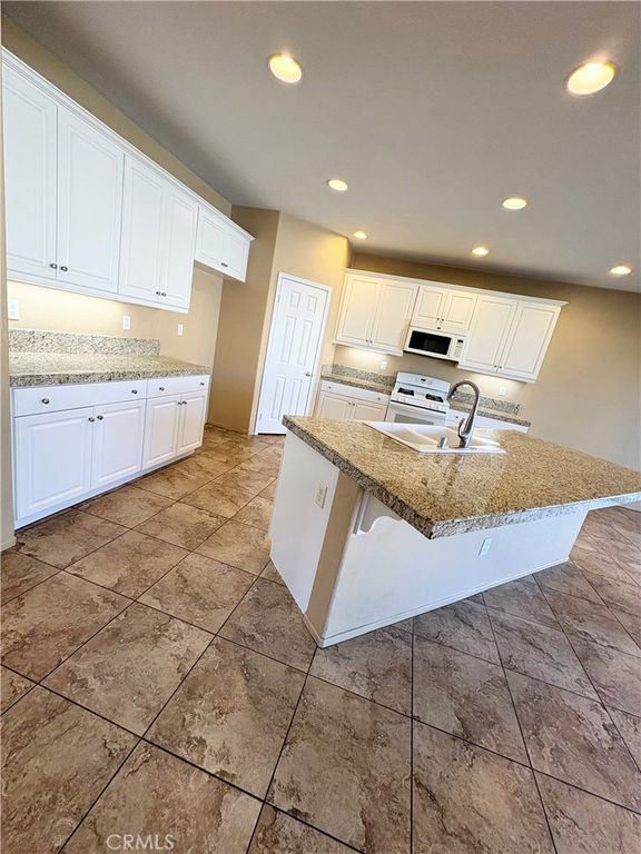 Image 27 of property listing at 1119 Huckleberry Lane, San Jacinto, CA 92582