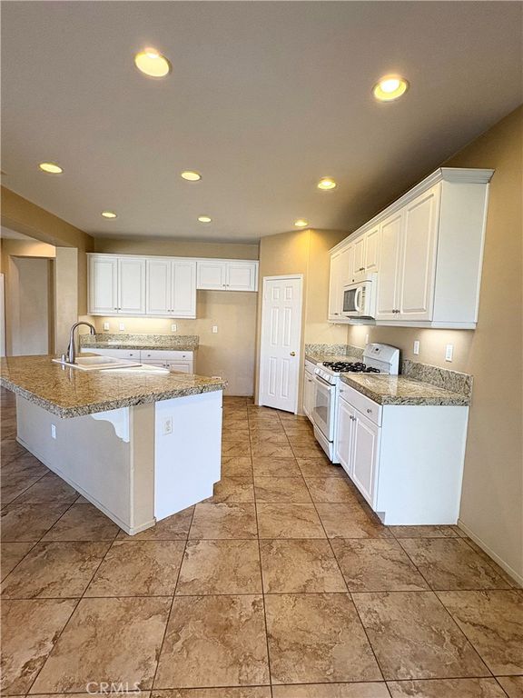 Image 28 of property listing at 1119 Huckleberry Lane, San Jacinto, CA 92582
