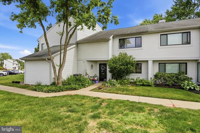 404 BUNKER HILL RD, Harleysville, PA 19438