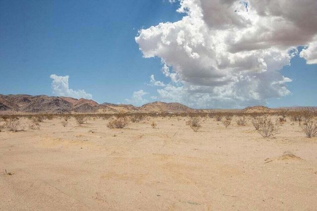 109 Amboy Road, 29 Palms, CA 92277