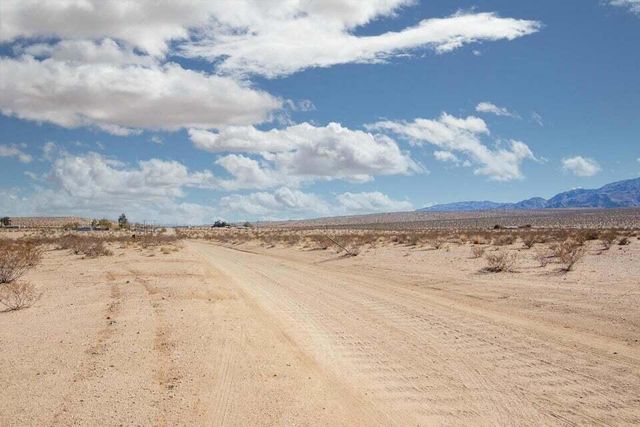 109 Amboy Road, 29 Palms, CA 92277