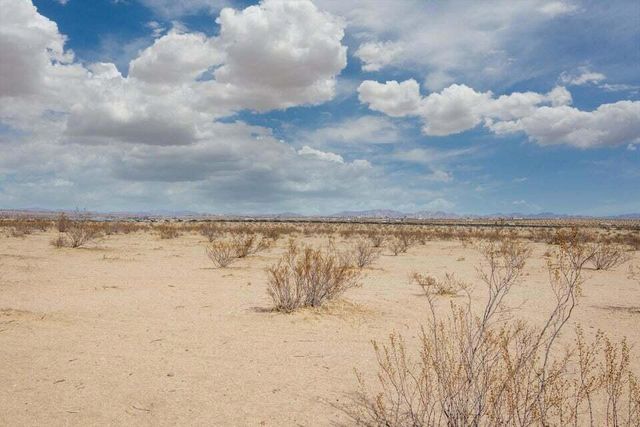 109 Amboy Road, 29 Palms, CA 92277