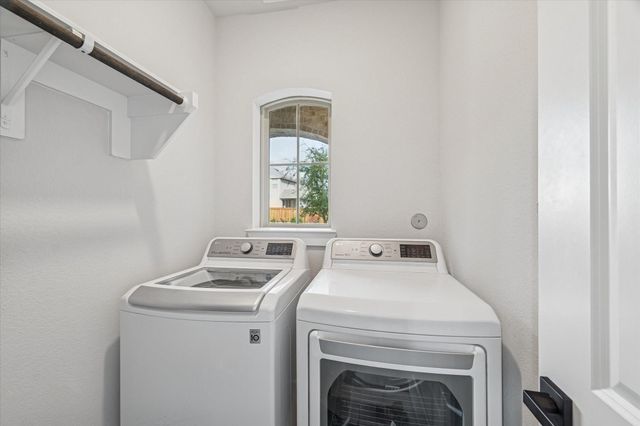 7933 Spring Run Drive, Magnolia, TX 77354