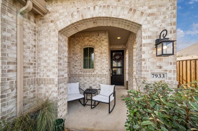 7933 Spring Run Drive, Magnolia, TX 77354