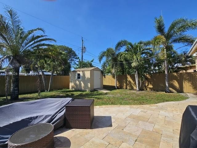 1732 NE 50th Street, Pompano Beach, FL 33064