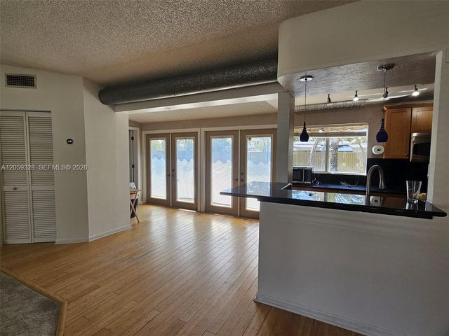 1732 NE 50th Street, Pompano Beach, FL 33064