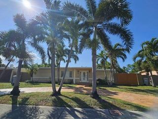 1732 NE 50th Street, Pompano Beach, FL 33064