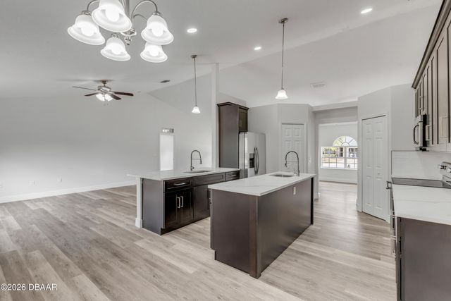 5 Serenity Place, Palm Coast, FL 32164