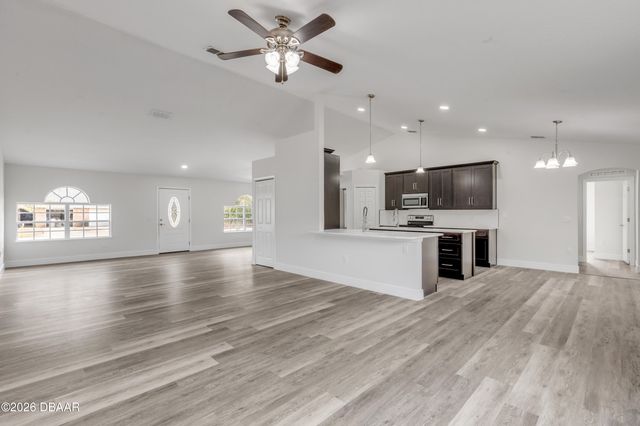 5 Serenity Place, Palm Coast, FL 32164