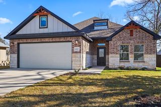 612 N US Highway 69, Celeste, TX 75423