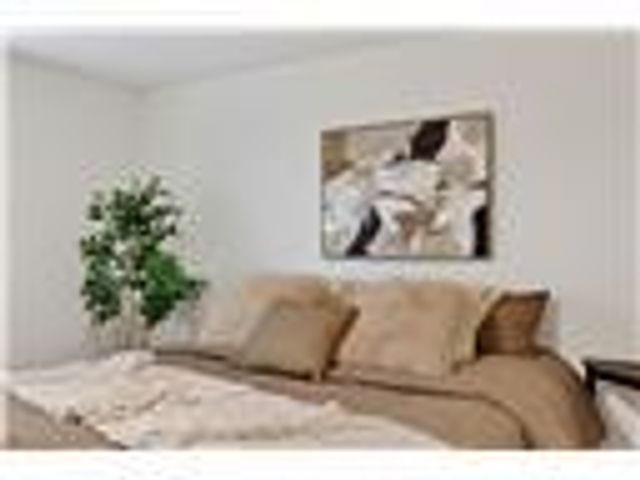 230 Montage Dr, Merced, CA 95348