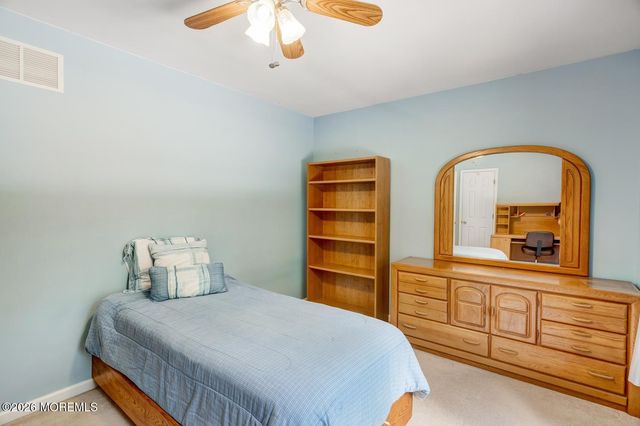 19 Peach Tree Street, Jackson, NJ 08527