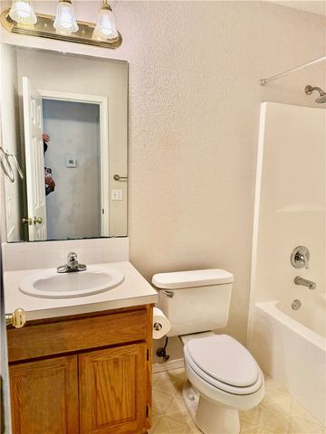 15 Pennine Lane, Bella Vista, AR 72714