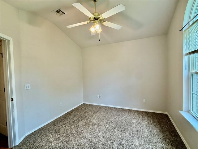 15 Pennine Lane, Bella Vista, AR 72714