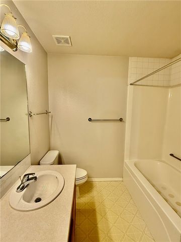 15 Pennine Lane, Bella Vista, AR 72714