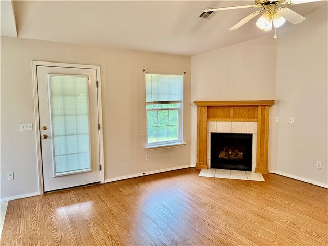 15 Pennine Lane, Bella Vista, AR 72714