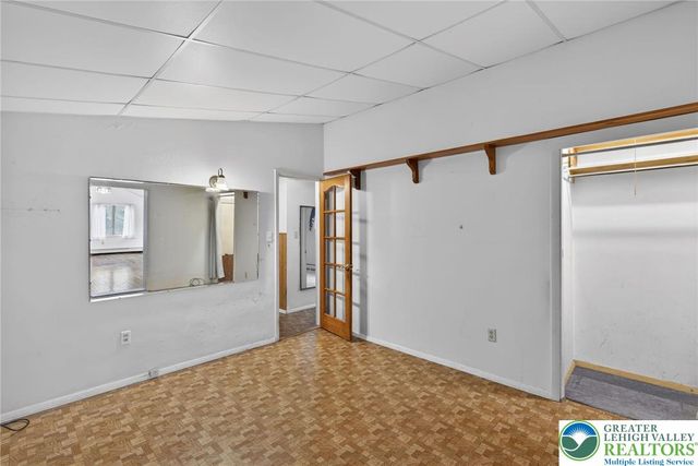 1220 Oakwood Drive, Hanover Twp, PA 18017