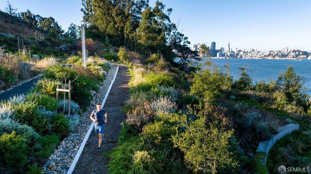 1 Bristol Court 521, San Francisco, CA 94130
