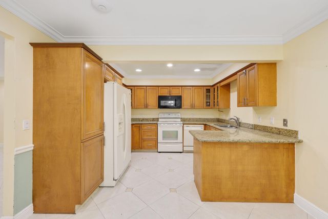 730 NW 1st Avenue, Boynton Beach, FL 33426