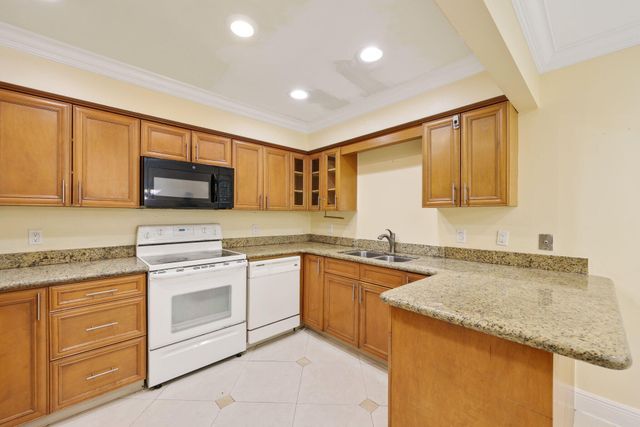 730 NW 1st Avenue, Boynton Beach, FL 33426