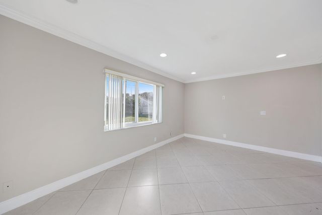 730 NW 1st Avenue, Boynton Beach, FL 33426