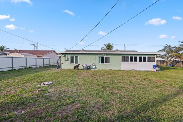 730 NW 1st Avenue, Boynton Beach, FL 33426