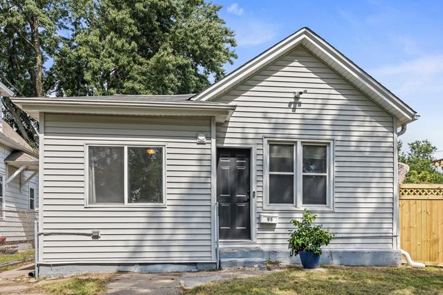 95 Front Avenue, Saint Paul, MN 55117