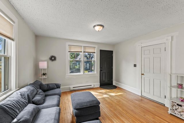 95 Front Avenue, Saint Paul, MN 55117