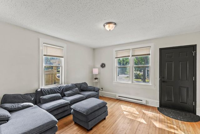 95 Front Avenue, Saint Paul, MN 55117
