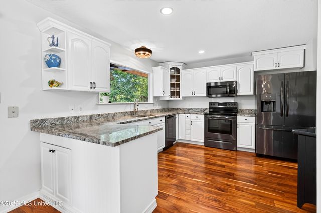 11440 Haleiwa Place, Diamondhead, MS 39525