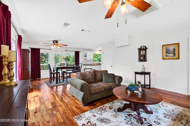 11440 Haleiwa Place, Diamondhead, MS 39525