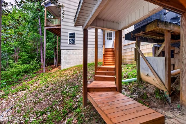 11440 Haleiwa Place, Diamondhead, MS 39525
