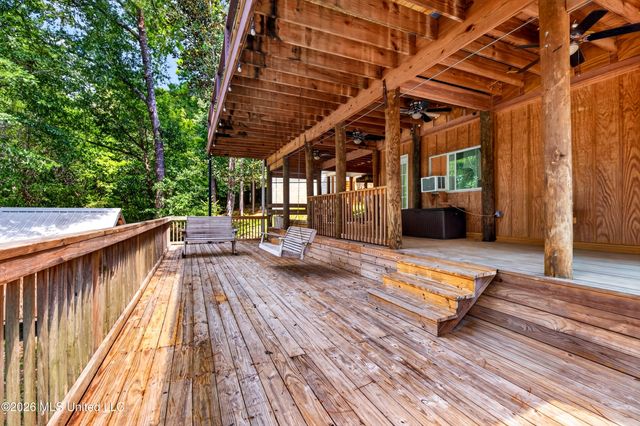 11440 Haleiwa Place, Diamondhead, MS 39525