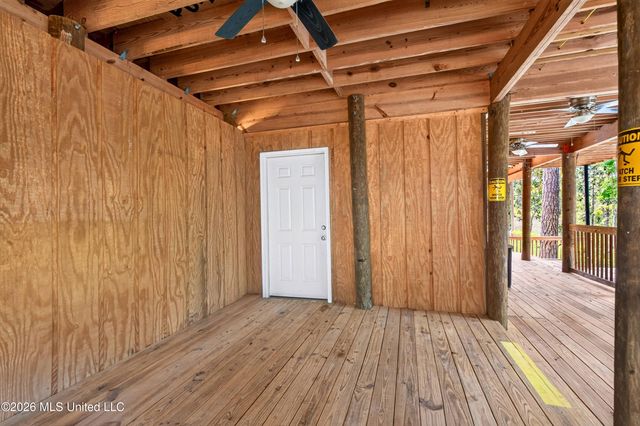 11440 Haleiwa Place, Diamondhead, MS 39525