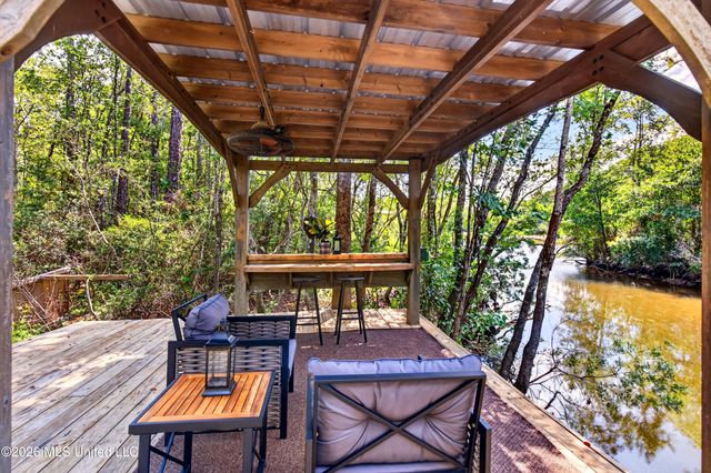 11440 Haleiwa Place, Diamondhead, MS 39525