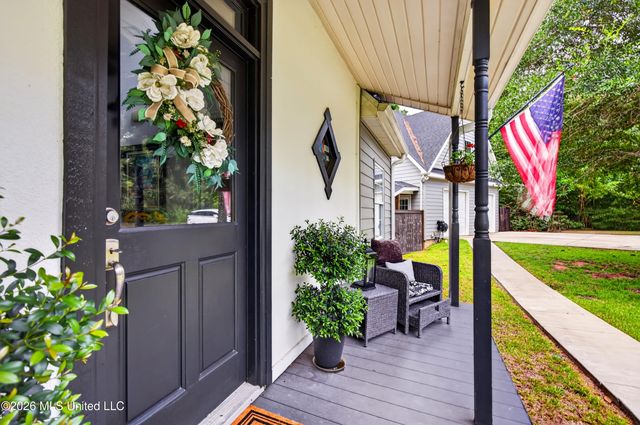 11440 Haleiwa Place, Diamondhead, MS 39525