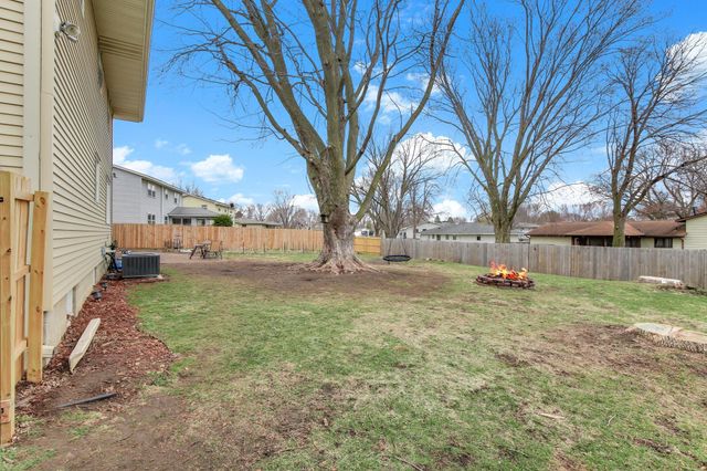 1209 Westwood Drive SW, Faribault, MN 55021