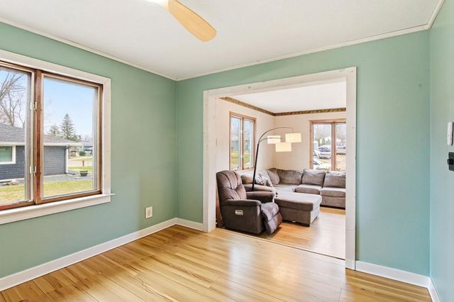 1209 Westwood Drive SW, Faribault, MN 55021