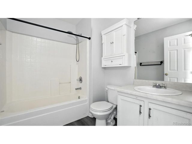 5289 Mountain Air Cir, Colorado Springs, CO 80916