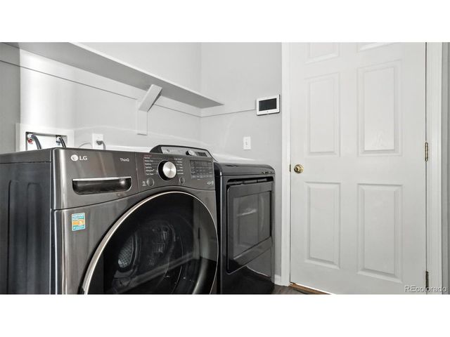 5289 Mountain Air Cir, Colorado Springs, CO 80916