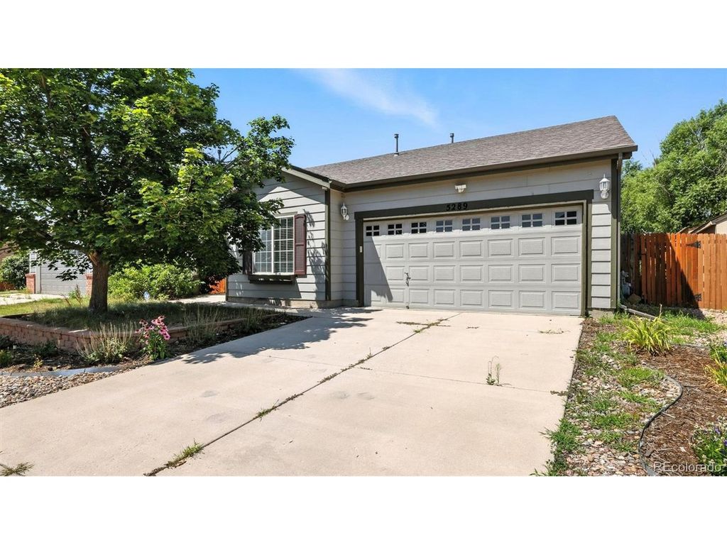 5289 Mountain Air Cir, Colorado Springs, CO 80916