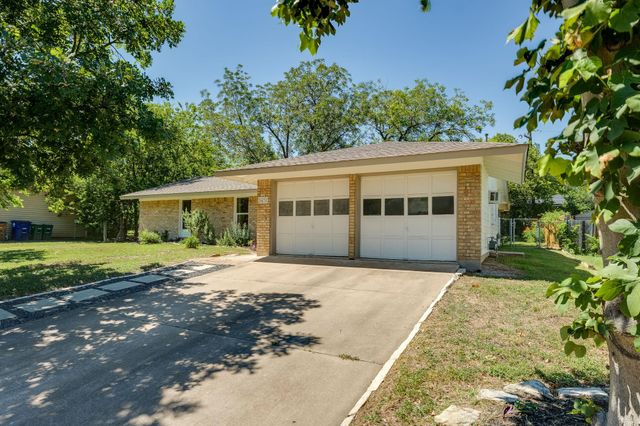 8432 Jamestown DR, Austin, TX 78758