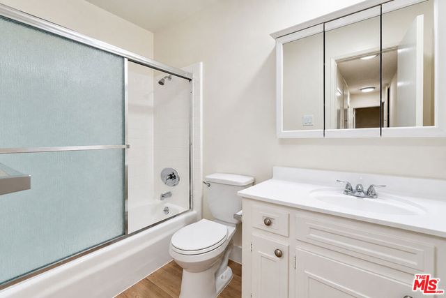 825 S Bedford Street 205, Los Angeles, CA 90035