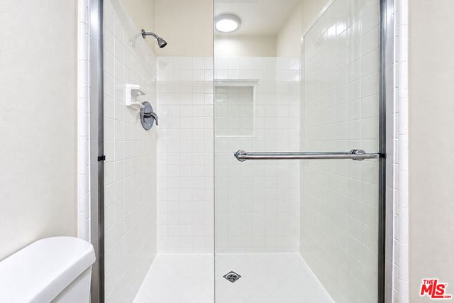825 S Bedford Street 205, Los Angeles, CA 90035