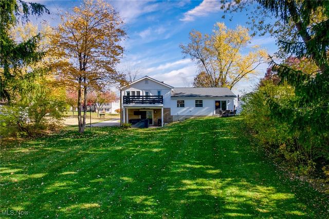 830 S Parkview Drive, Aurora, OH 44202